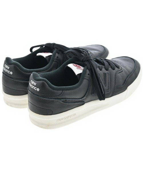 New Balance รองเท้าผ้าใบ