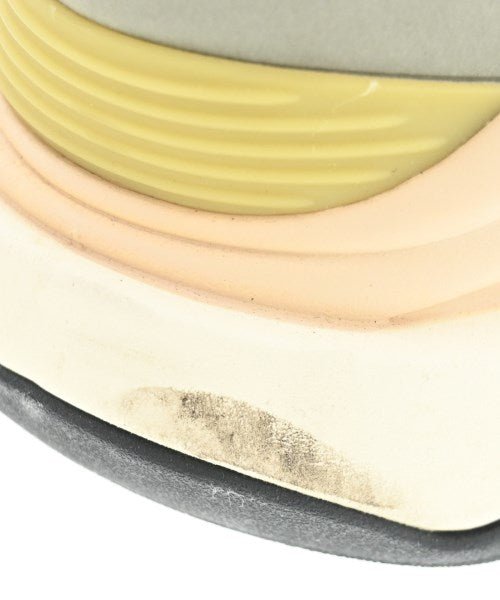 New Balance รองเท้าผ้าใบ