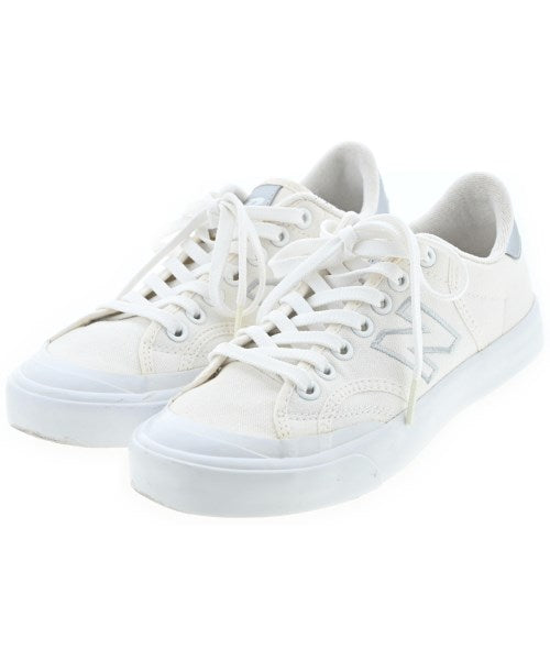 New Balance รองเท้าผ้าใบ