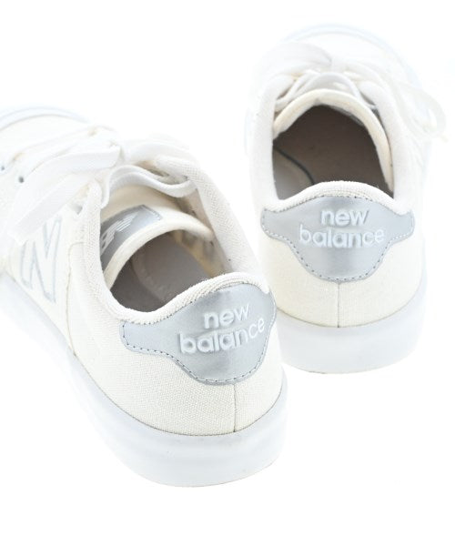 New Balance รองเท้าผ้าใบ