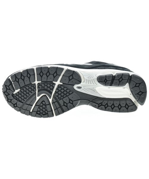 New Balance รองเท้าผ้าใบ