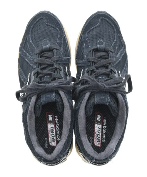 New Balance รองเท้าผ้าใบ