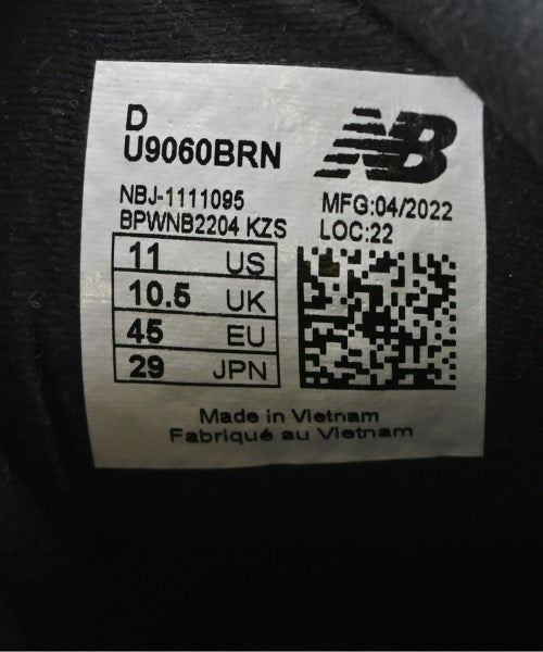 New Balance รองเท้าผ้าใบ