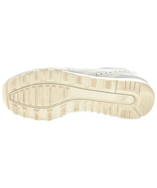 New Balance รองเท้าผ้าใบ