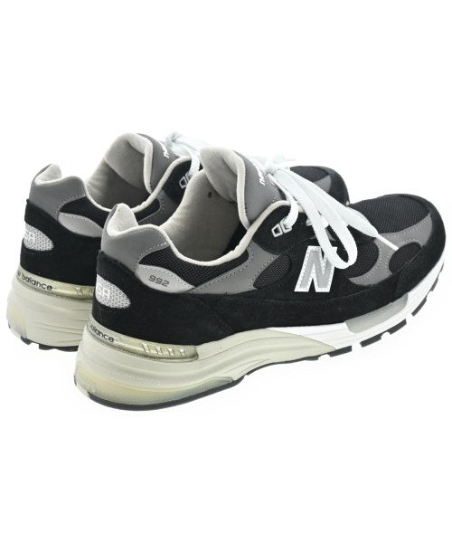 New Balance รองเท้าผ้าใบ