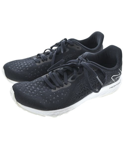 New Balance รองเท้าผ้าใบ