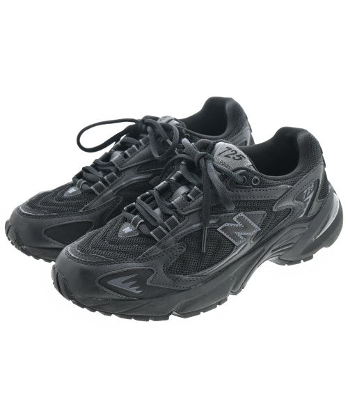 New Balance รองเท้าผ้าใบ