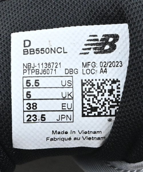 New Balance รองเท้าผ้าใบ