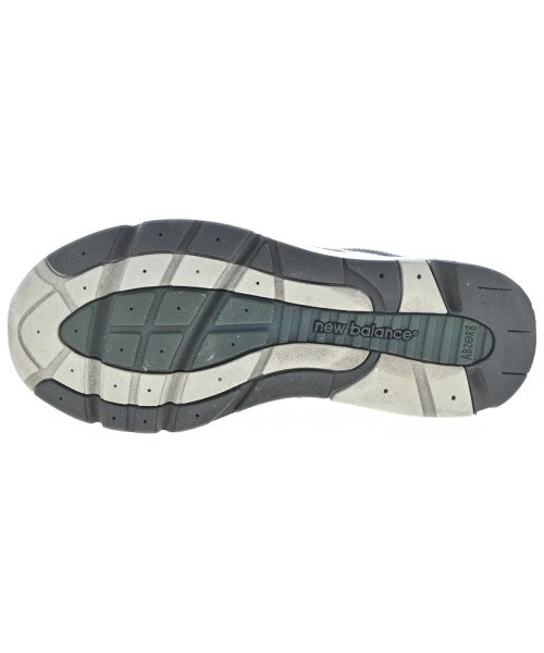 New Balance รองเท้าผ้าใบ