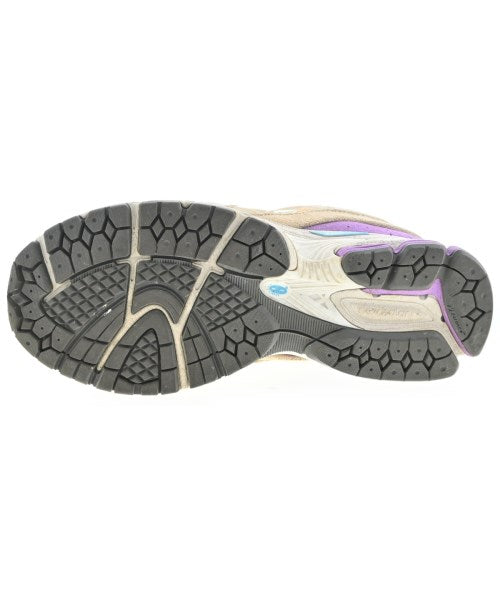 New Balance รองเท้าผ้าใบ