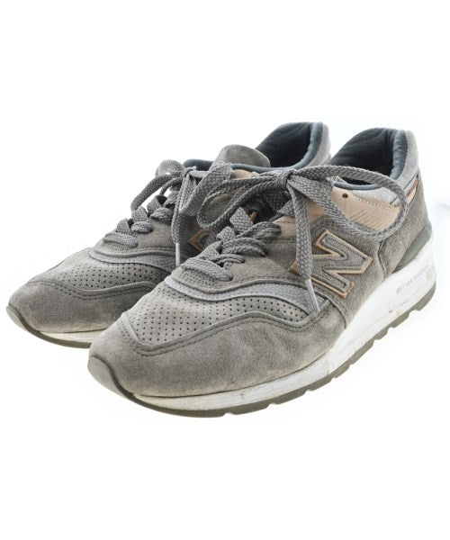 New Balance รองเท้าผ้าใบ