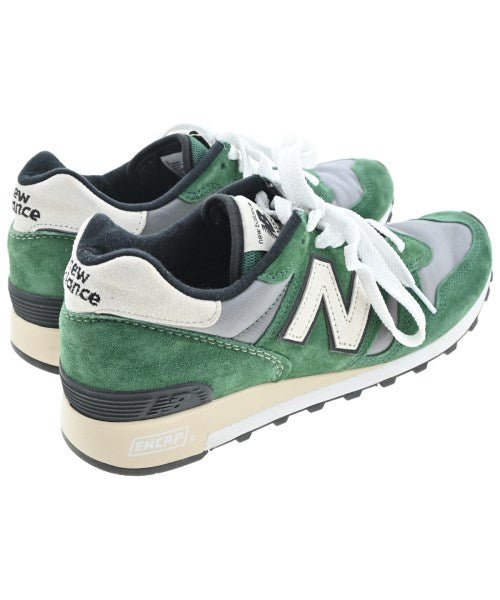 New Balance รองเท้าผ้าใบ