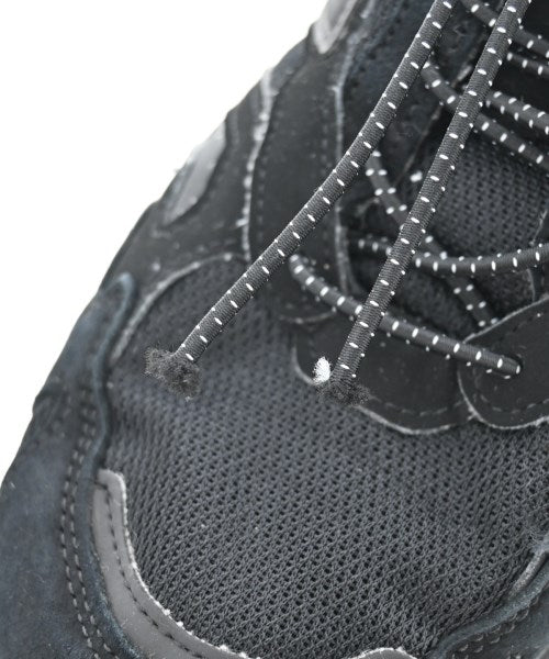 New Balance รองเท้าผ้าใบ