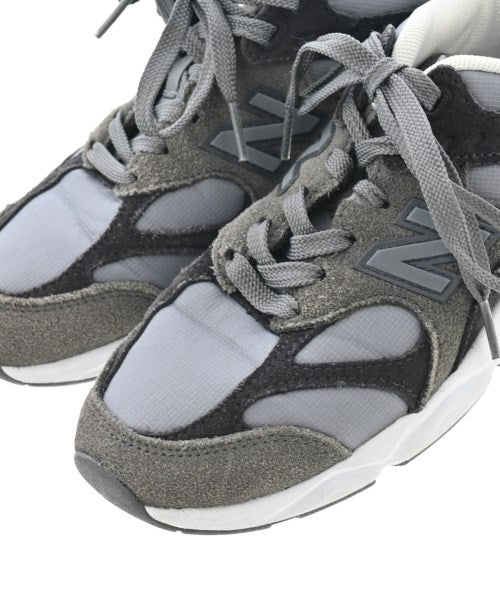 New Balance รองเท้าผ้าใบ
