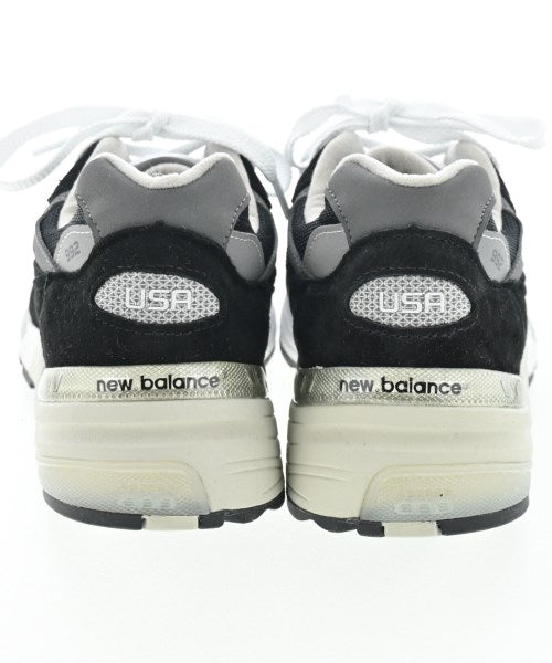 New Balance รองเท้าผ้าใบ