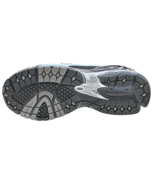 New Balance รองเท้าผ้าใบ