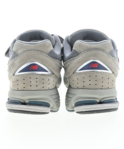 New Balance รองเท้าผ้าใบ