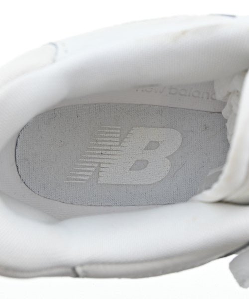 New Balance รองเท้าผ้าใบ