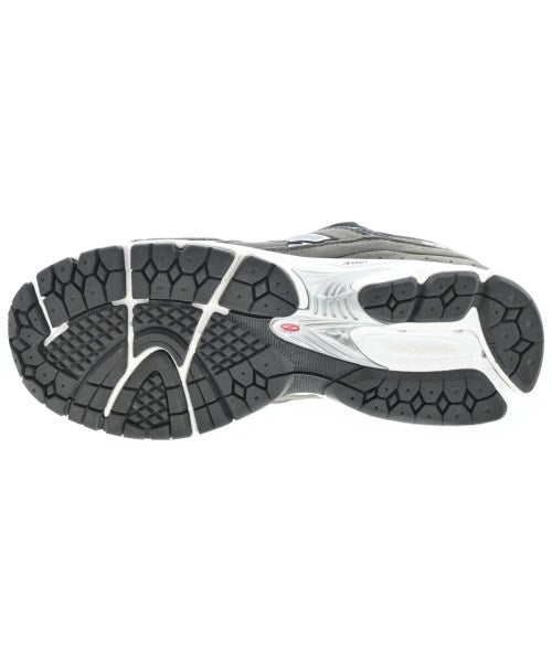 New Balance รองเท้าผ้าใบ