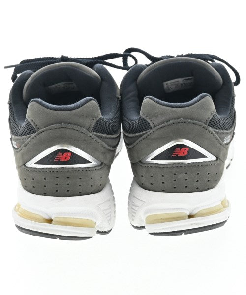 New Balance รองเท้าผ้าใบ