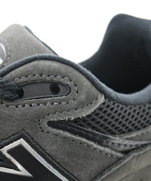 New Balance รองเท้าผ้าใบ