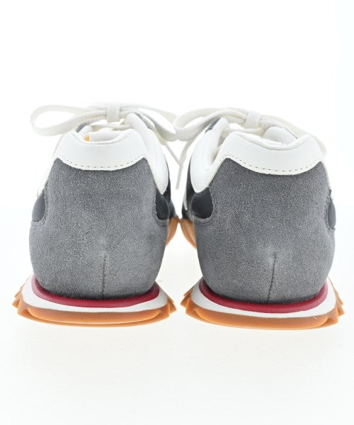 New Balance รองเท้าผ้าใบ