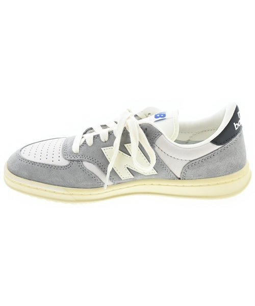 New Balance รองเท้าผ้าใบ