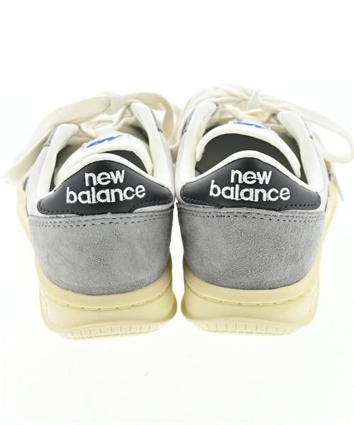 New Balance รองเท้าผ้าใบ