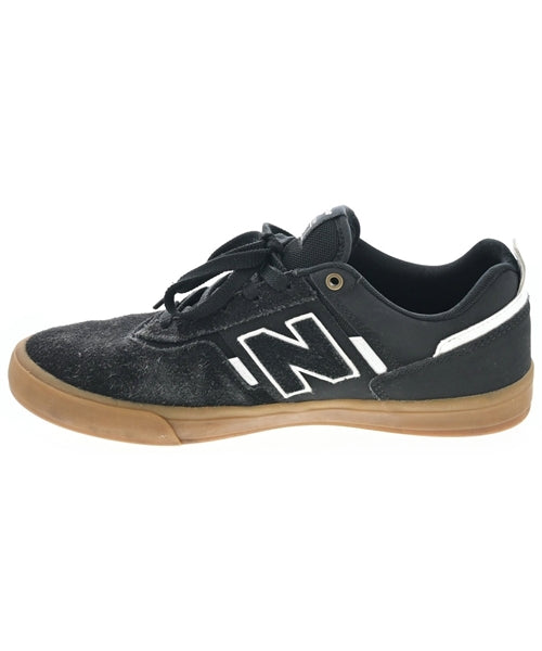New Balance รองเท้าผ้าใบ