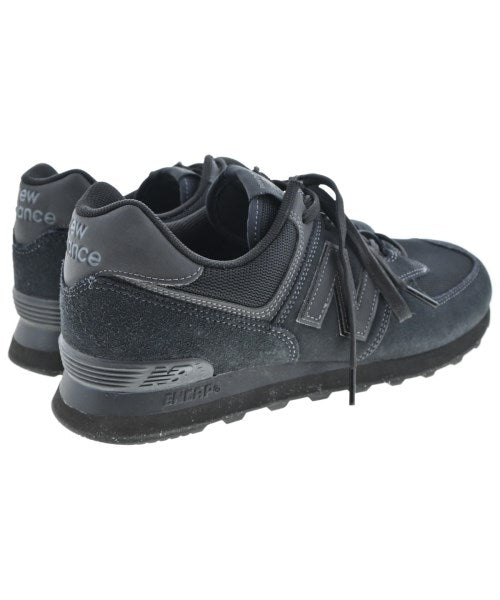 New Balance รองเท้าผ้าใบ