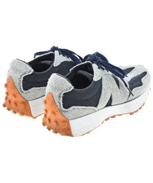 New Balance รองเท้าผ้าใบ