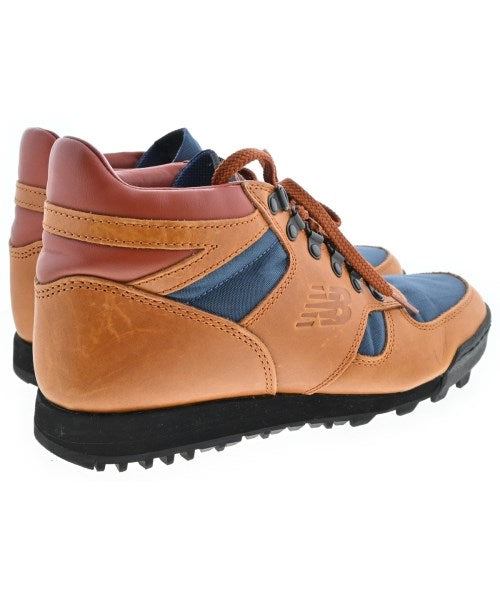 New Balance รองเท้าผ้าใบ