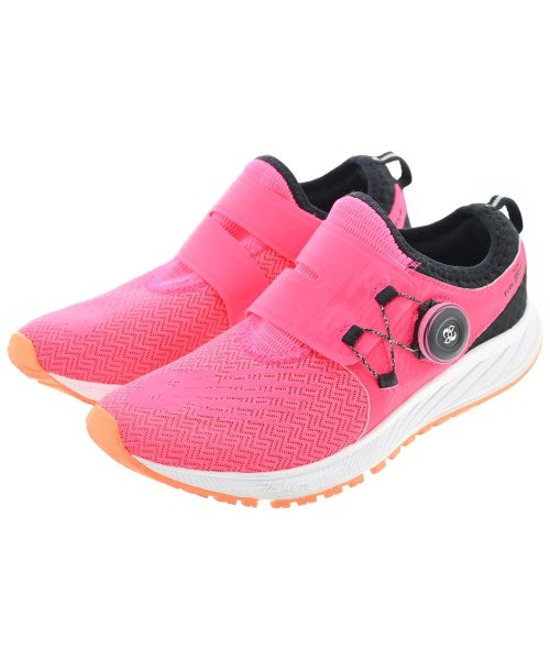 New Balance รองเท้าผ้าใบ