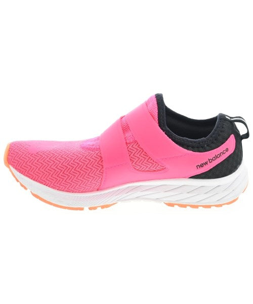 New Balance รองเท้าผ้าใบ