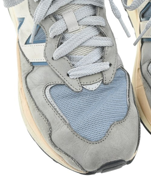 New Balance รองเท้าผ้าใบ