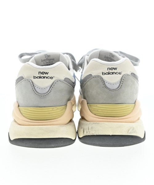 New Balance รองเท้าผ้าใบ