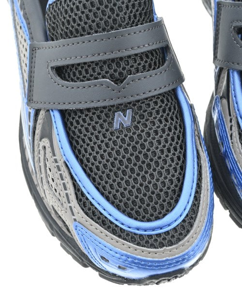 New Balance รองเท้าผ้าใบ