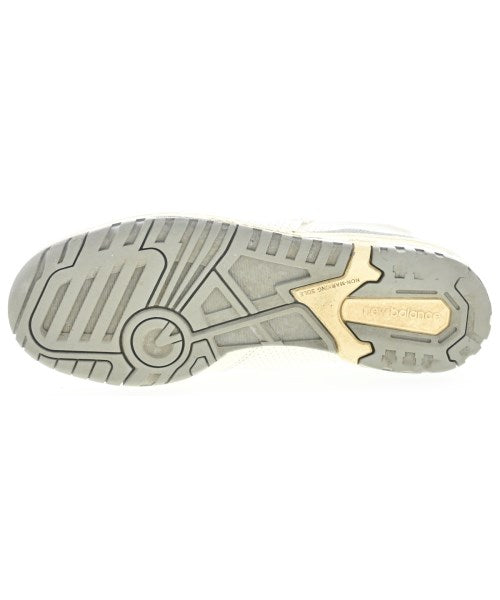 New Balance รองเท้าผ้าใบ