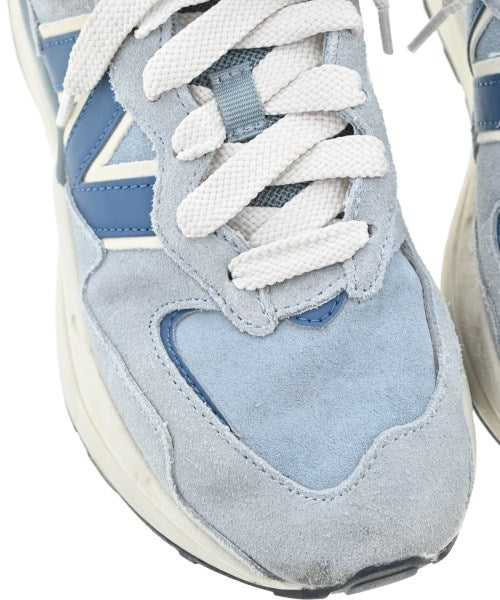 New Balance รองเท้าผ้าใบ