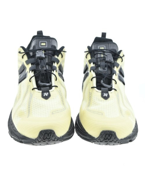 New Balance รองเท้าผ้าใบ