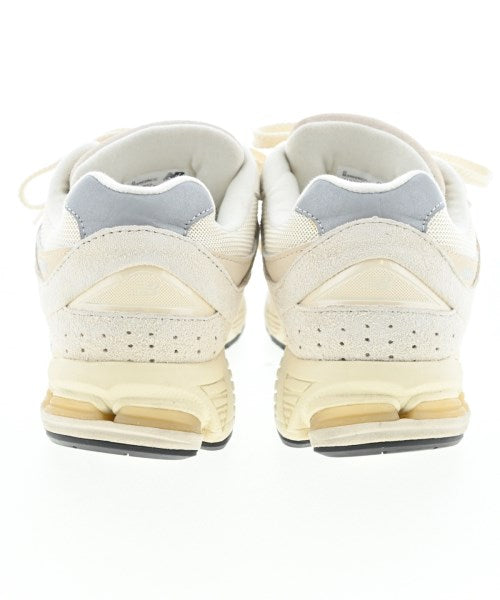 New Balance รองเท้าผ้าใบ