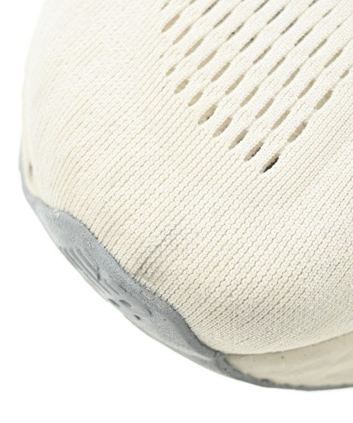 New Balance รองเท้าผ้าใบ