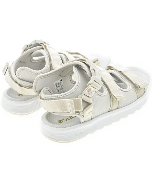 New Balance รองเท้าแตะ