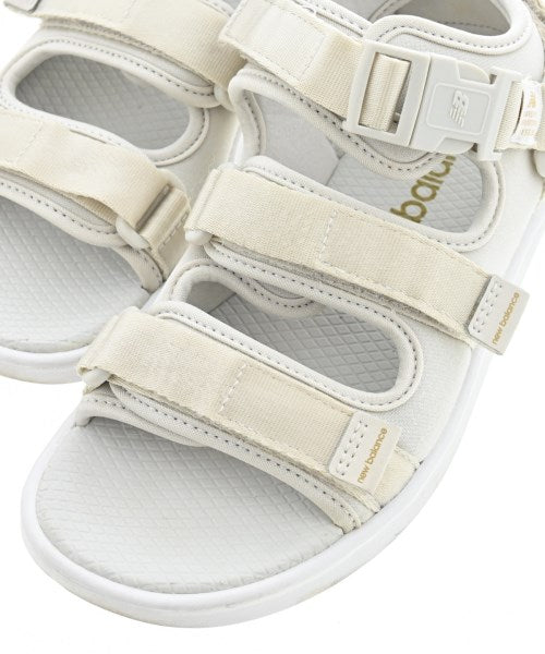 New Balance รองเท้าแตะ