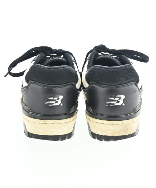 New Balance รองเท้าผ้าใบ
