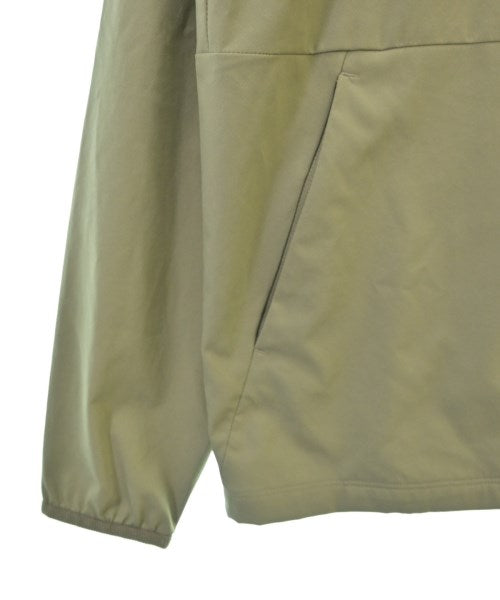 New Balance แจ็คเก็ตเบลาส์ อื่น