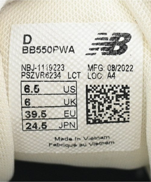 New Balance รองเท้าผ้าใบ