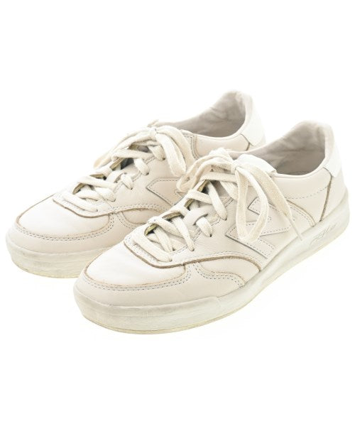 New Balance รองเท้าผ้าใบ