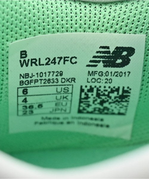 New Balance รองเท้าผ้าใบ