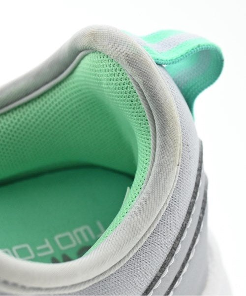 New Balance รองเท้าผ้าใบ